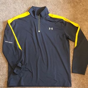 Men’s under armor pullover